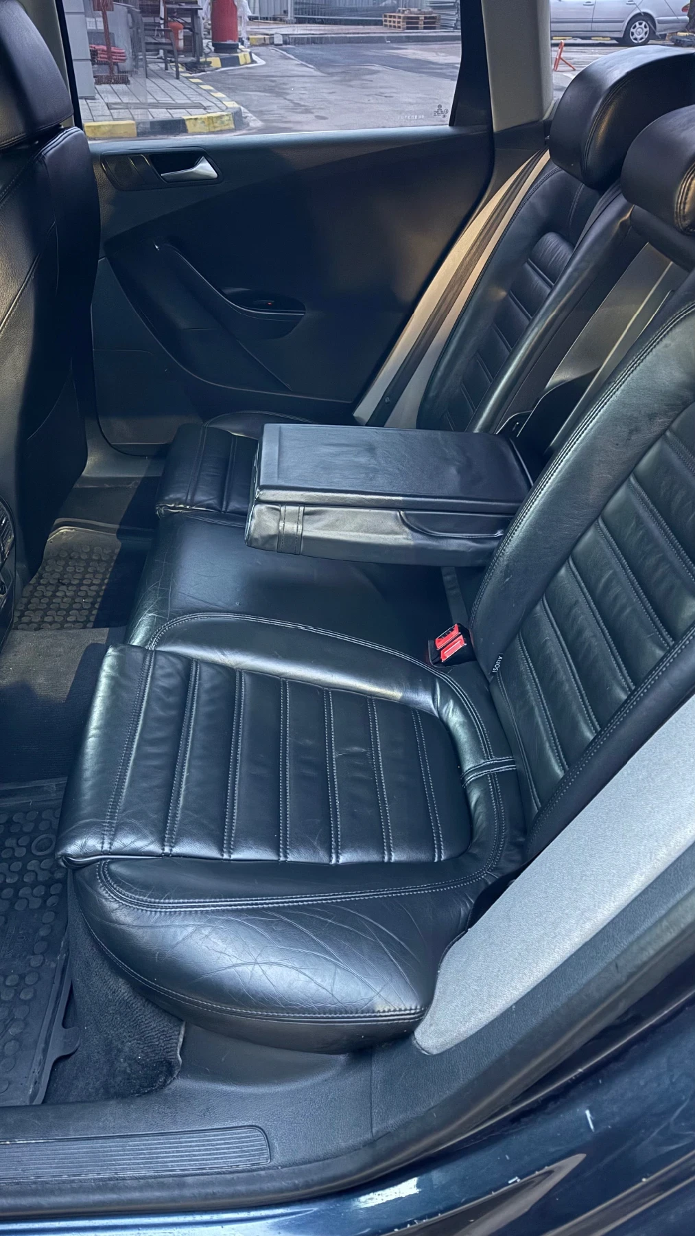 VW Passat 2.0 TDI + Stage, снимка 11 - Автомобили и джипове - 55604160