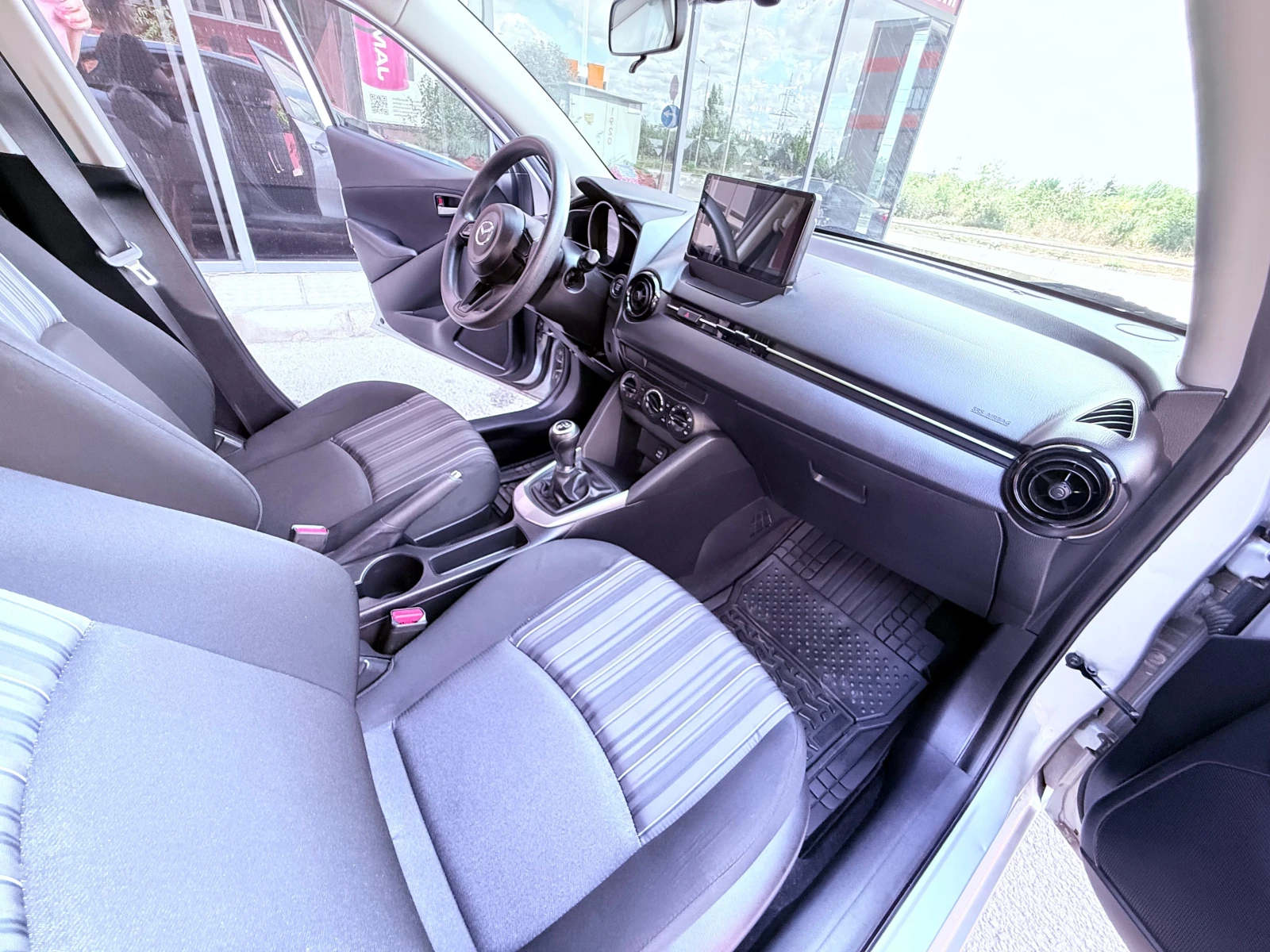 Mazda 2 SKYACTIV-G | Mobile.bg � ����������� 13