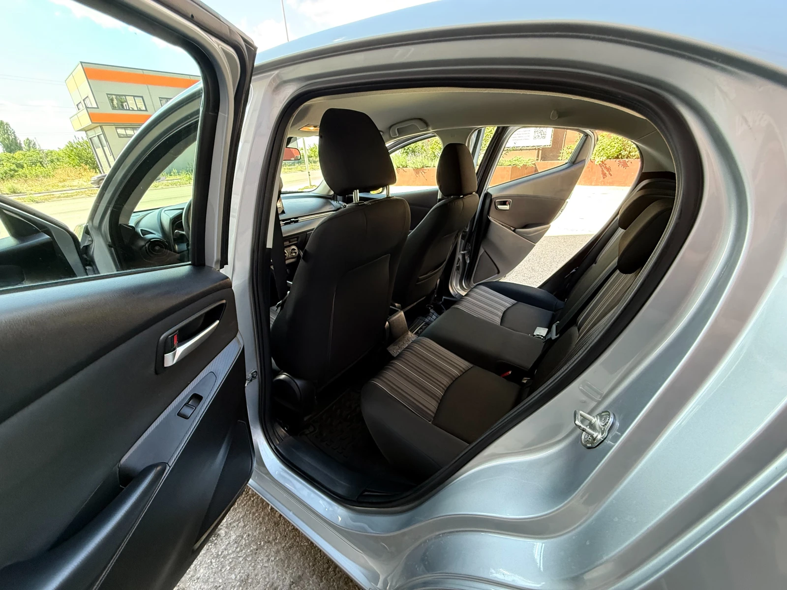Mazda 2 SKYACTIV-G | Mobile.bg � ����������� 10