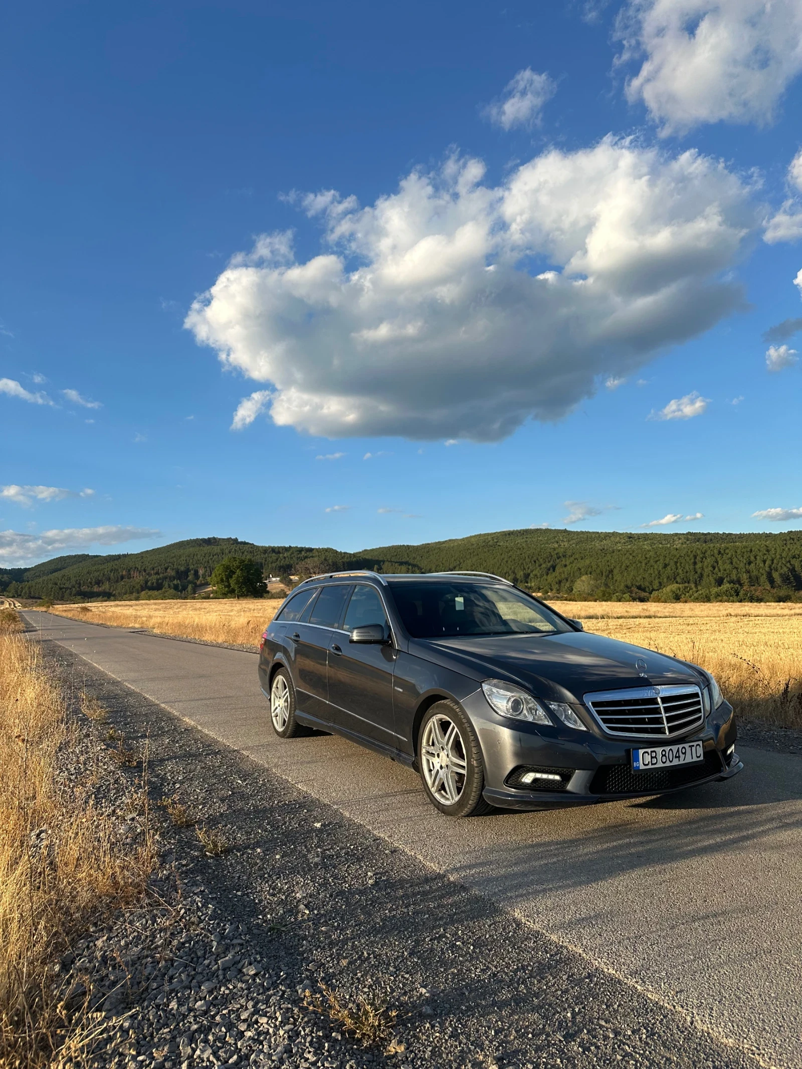 Mercedes-Benz E 350, снимка 3 - Автомобили и джипове - 56105916