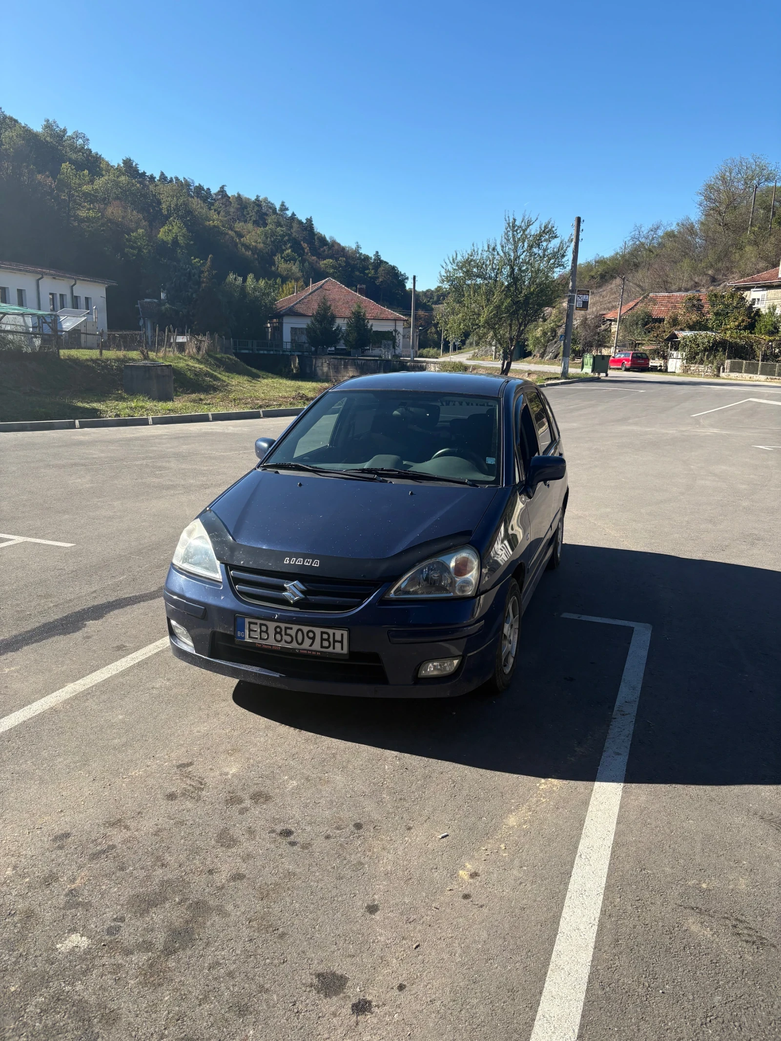 Suzuki Liana