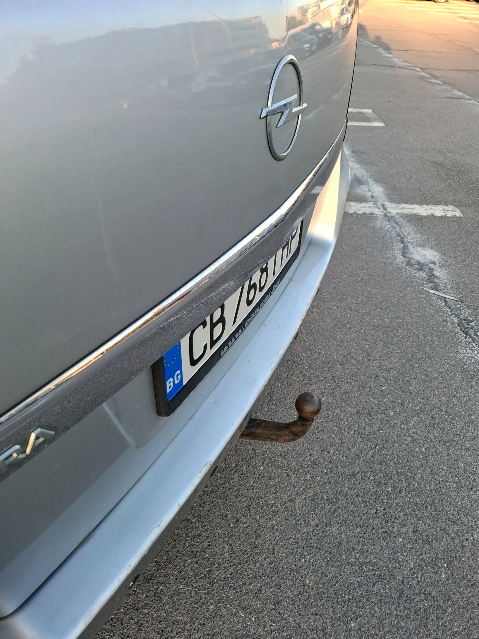 Opel Zafira 1.9, снимка 11 - Автомобили и джипове - 56391820