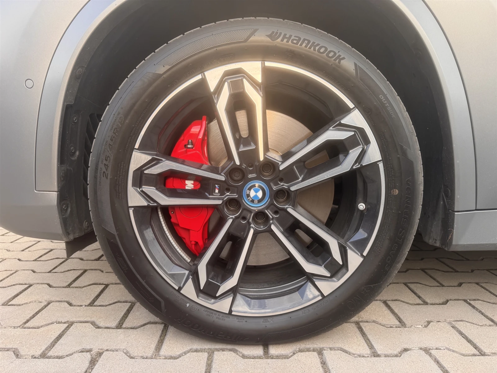 BMW iX1 eDrive20, снимка 5 - Автомобили и джипове - 56615254