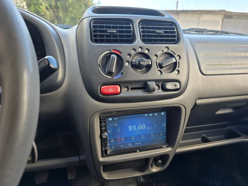 Suzuki Ignis, снимка 13 - Автомобили и джипове - 49054668