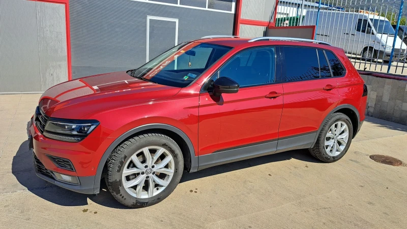 VW Tiguan, снимка 3 - Автомобили и джипове - 49266972