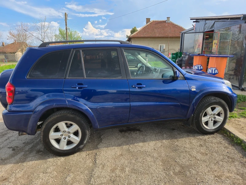 Toyota Rav4, снимка 4 - Автомобили и джипове - 52568996