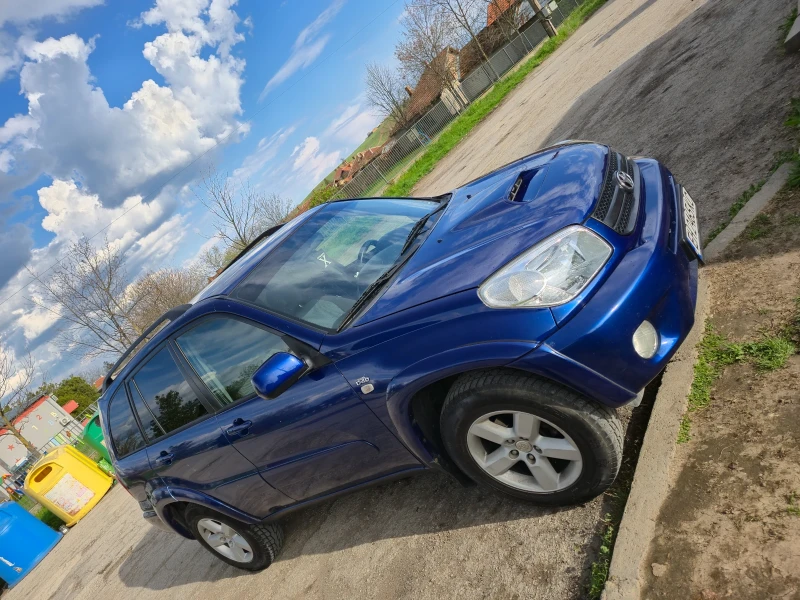 Toyota Rav4, снимка 6 - Автомобили и джипове - 52568996