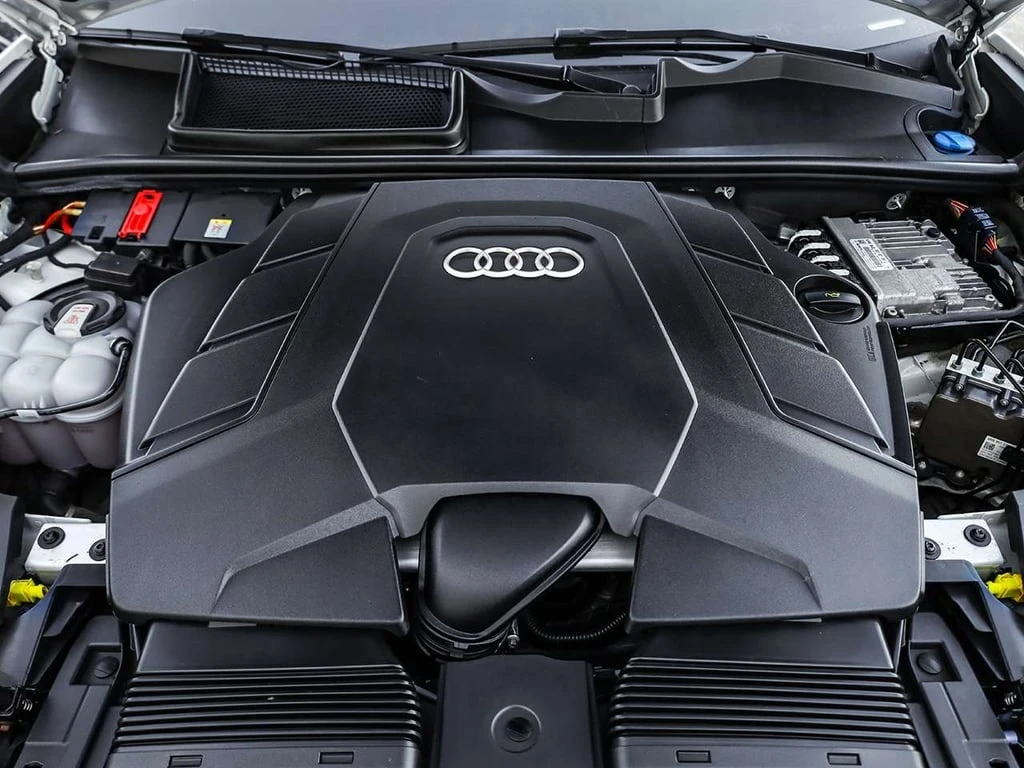 Audi Q8 * quattro Progressiv * CARFAX * ЦЕНА ДО БГ - изображение 5