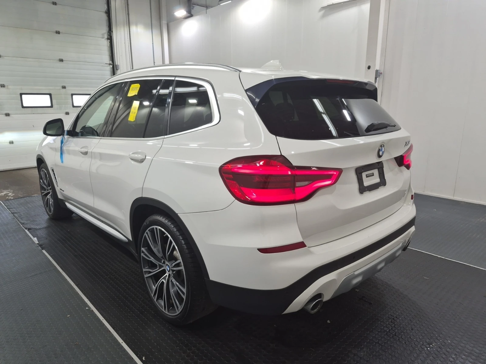 BMW X3 30I * HEAD UP * BLIND SPOT * CARFAX * , снимка 4 - Автомобили и джипове - 54794428