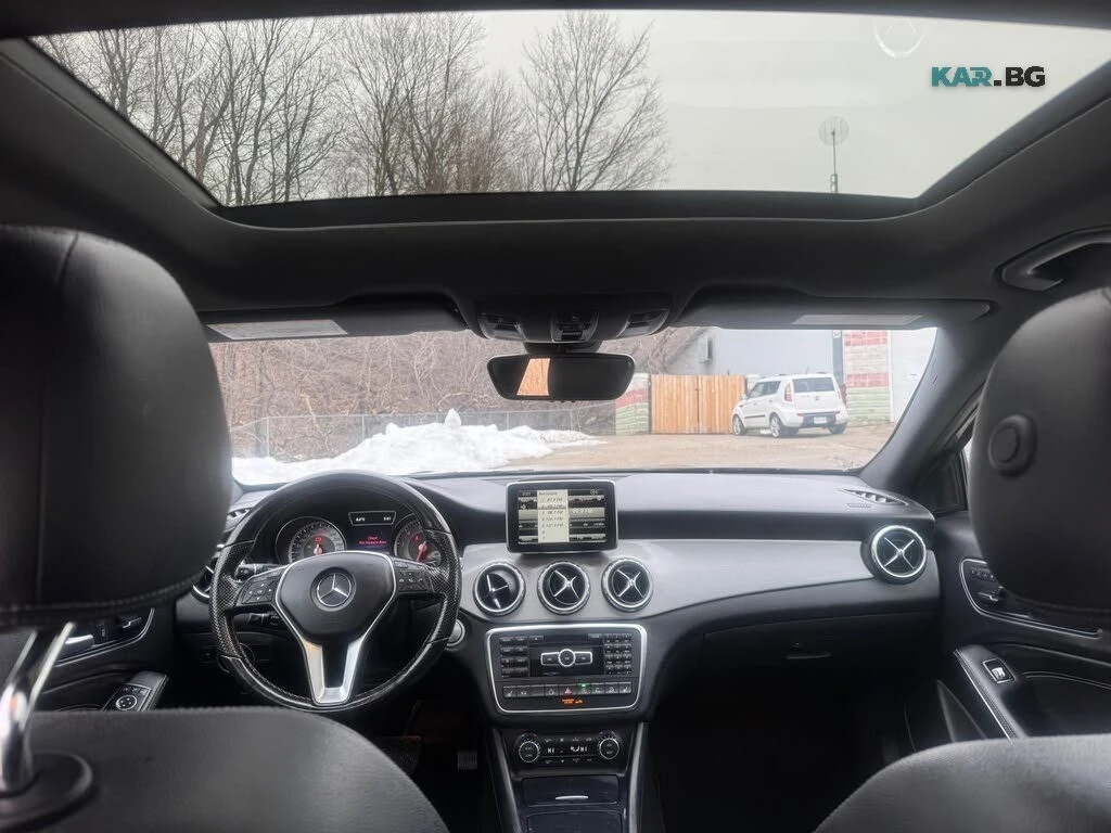 Mercedes-Benz GLA * 4MATIC * PANORAMA *  AвтоКредит * (ЦЕНА ДО БГ), снимка 8 - Автомобили и джипове - 55845538