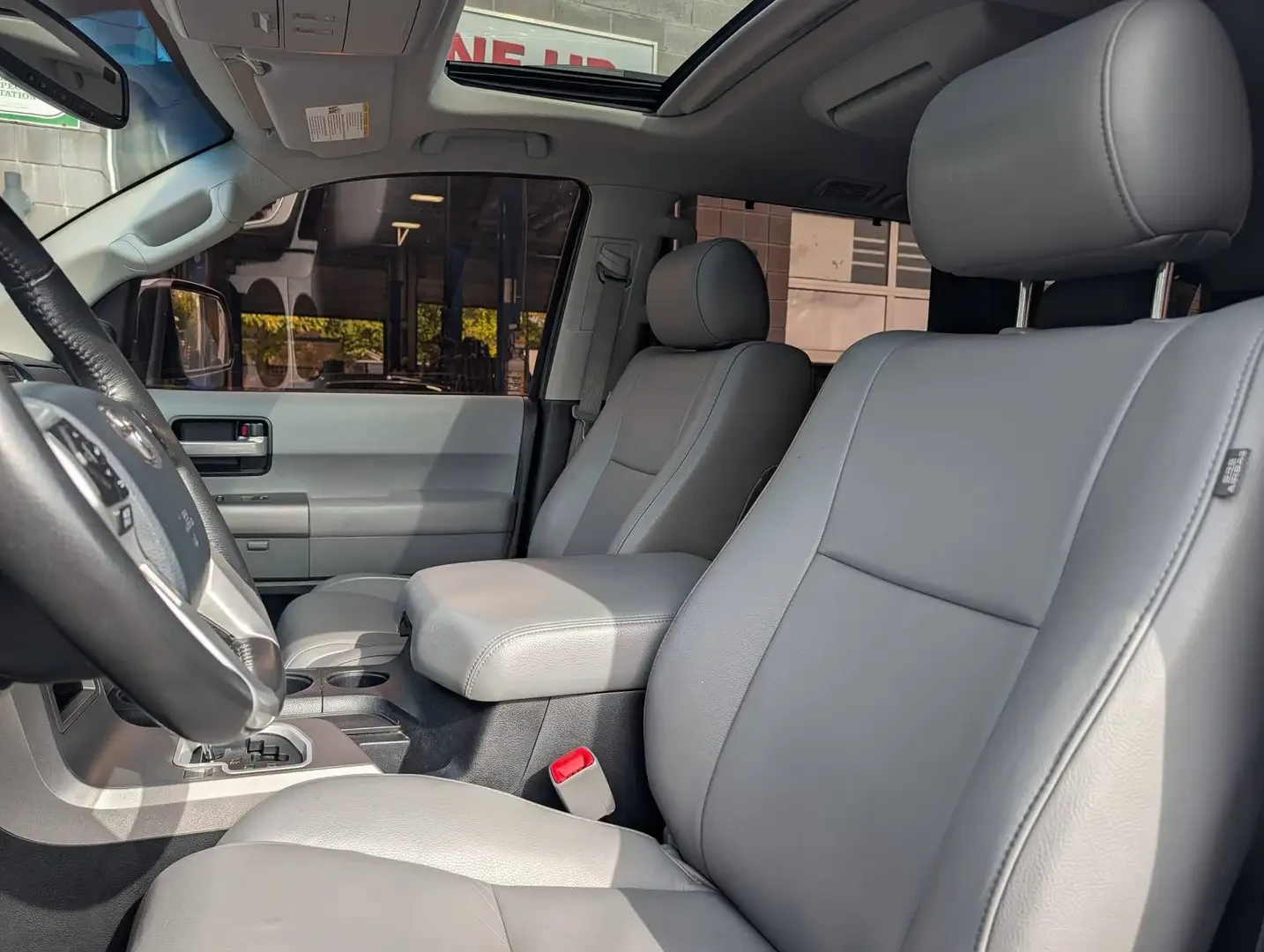 Toyota Sequoia 5.7* V8* LIMITED* �������* ������* JBL*  | Mobile.bg � ����������� 13