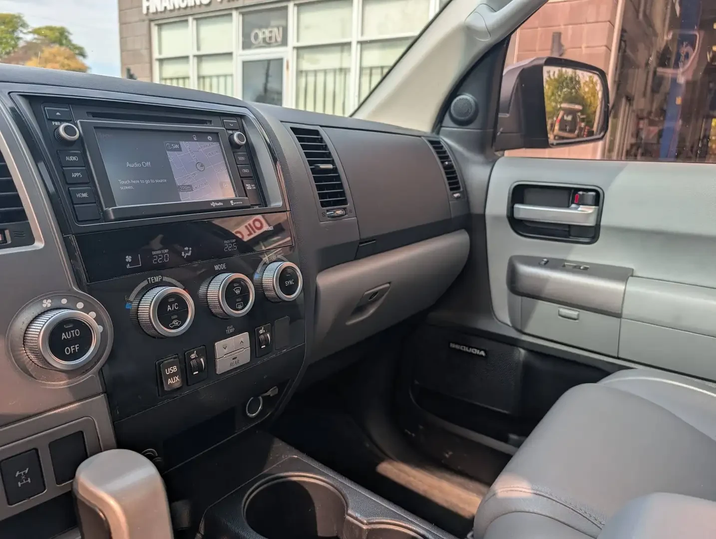 Toyota Sequoia 5.7* V8* LIMITED* �������* ������* JBL*  | Mobile.bg � ����������� 11