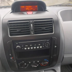 Peugeot Expert Ориг.КМ и БОЯ, снимка 12