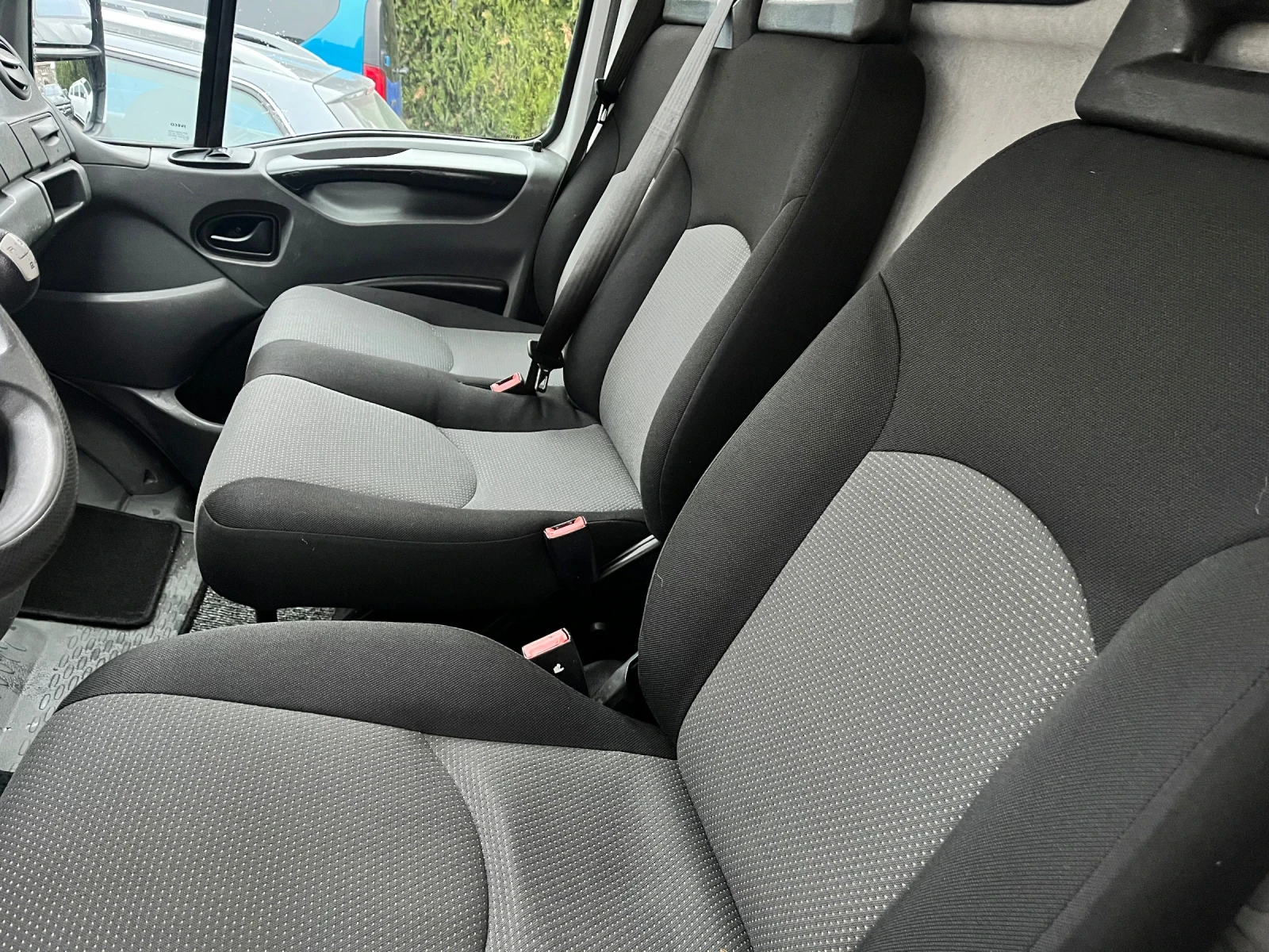 Iveco 35s13 130�.�. ����� 6�� ����� ���� �������� �� ��� | Mobile.bg � ����������� 13