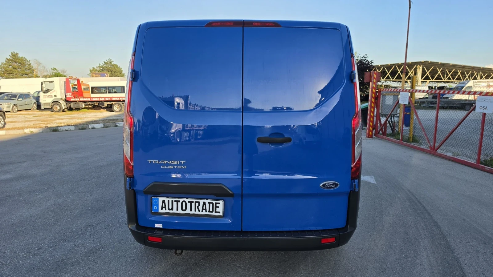 Ford Transit Custom, снимка 6 - Бусове и автобуси - 54692160