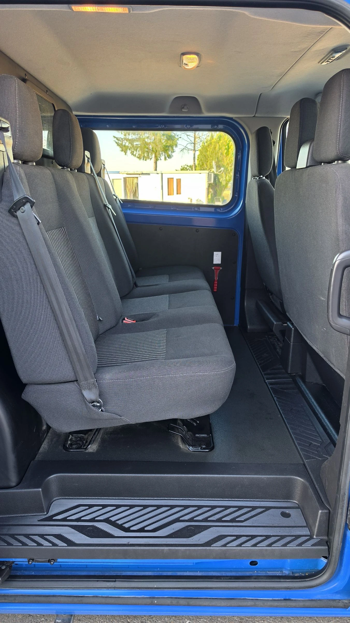 Ford Transit Custom, снимка 12 - Бусове и автобуси - 54692160
