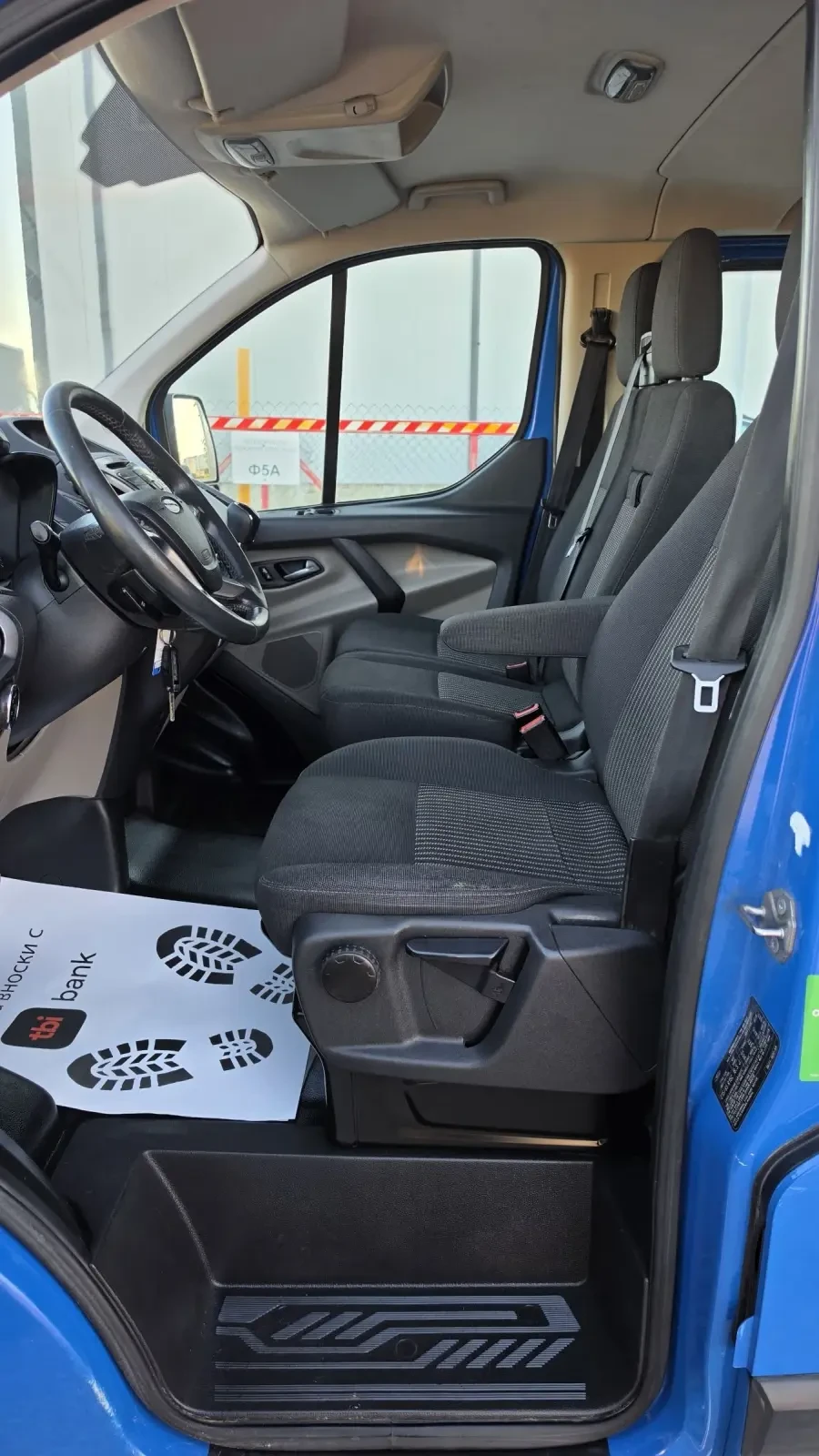 Ford Transit Custom, снимка 10 - Бусове и автобуси - 54692160
