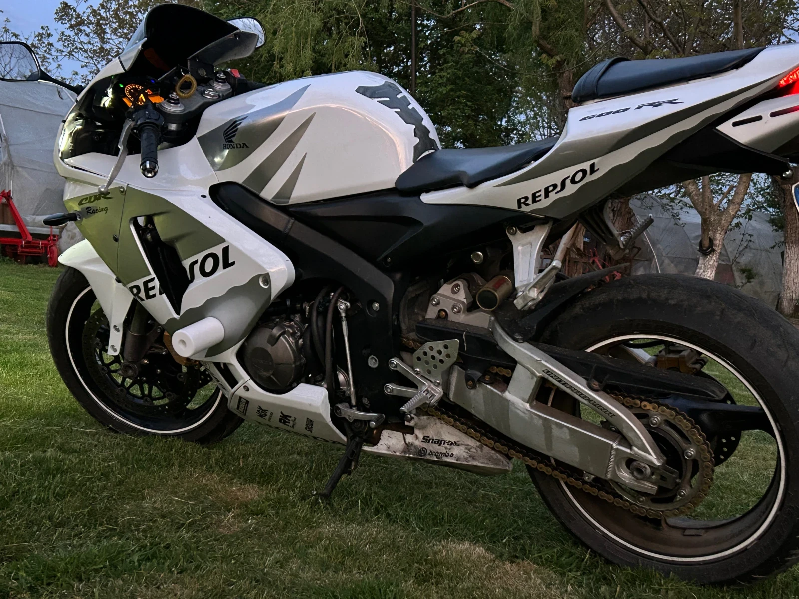 Honda Cbr 600RR - изображение 8