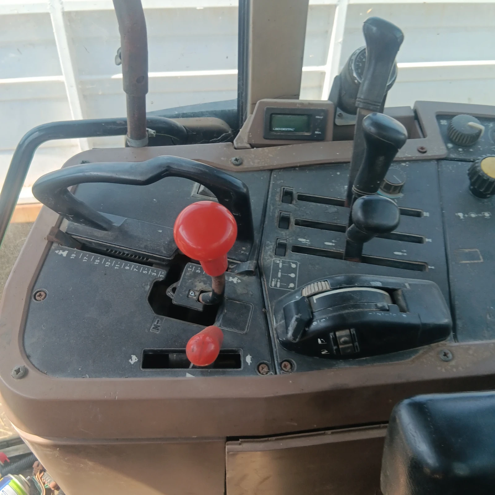 Трактор John Deere 7700, снимка 7 - Селскостопанска техника - 55901163