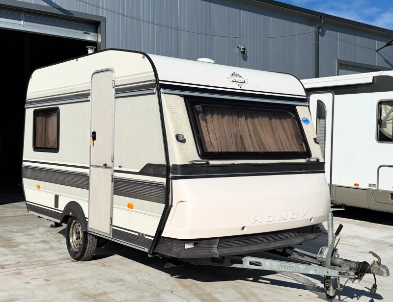 Каравана Hobby DeLuxe 370 + Форселт/Тента