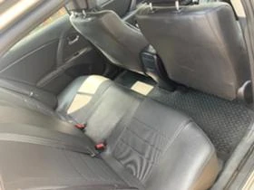 Toyota Avensis 2.0 D-4D 126к.с НА ЧАСТИ, снимка 10