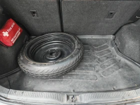 Toyota Auris  1.6 VVTI 132 к.с.FaceLift Navi Evro 5, снимка 14