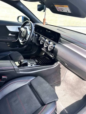 Mercedes-Benz CLA 200, снимка 10