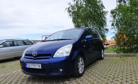 Toyota Corolla verso 2.2 D-4D (136 Hp) Facelift, снимка 1