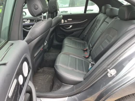 Mercedes-Benz E 43 AMG CARFAX/ВСИЧКИ ЕКСТРИ/БЕЗ ИНЦИДЕНТИ, снимка 12