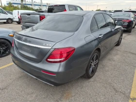 Mercedes-Benz E 43 AMG CARFAX/ВСИЧКИ ЕКСТРИ/БЕЗ ИНЦИДЕНТИ, снимка 3