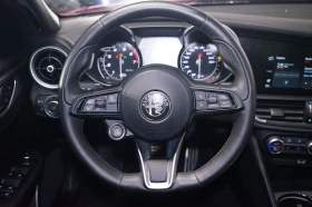 Alfa Romeo Giulia 2.0-TURBO/MEMORY/CARPLAY/ACC/105f - 68499 лв. - 37557198 10