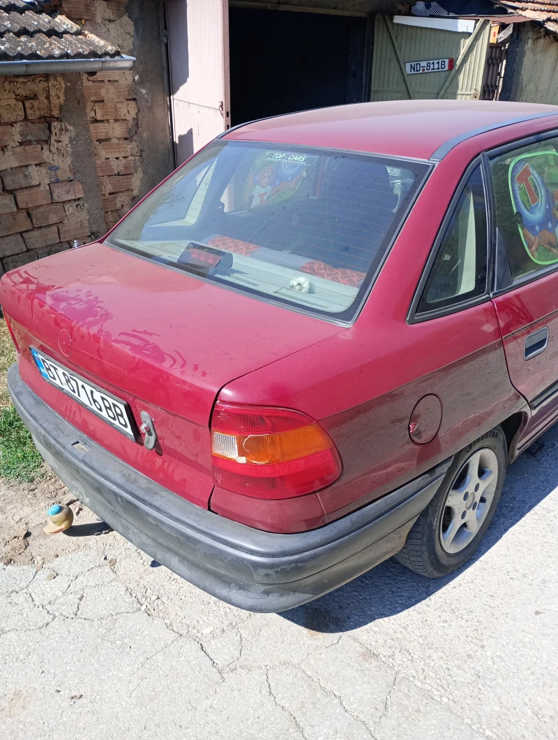 Opel Astra, снимка 7 - Автомобили и джипове - 47429724