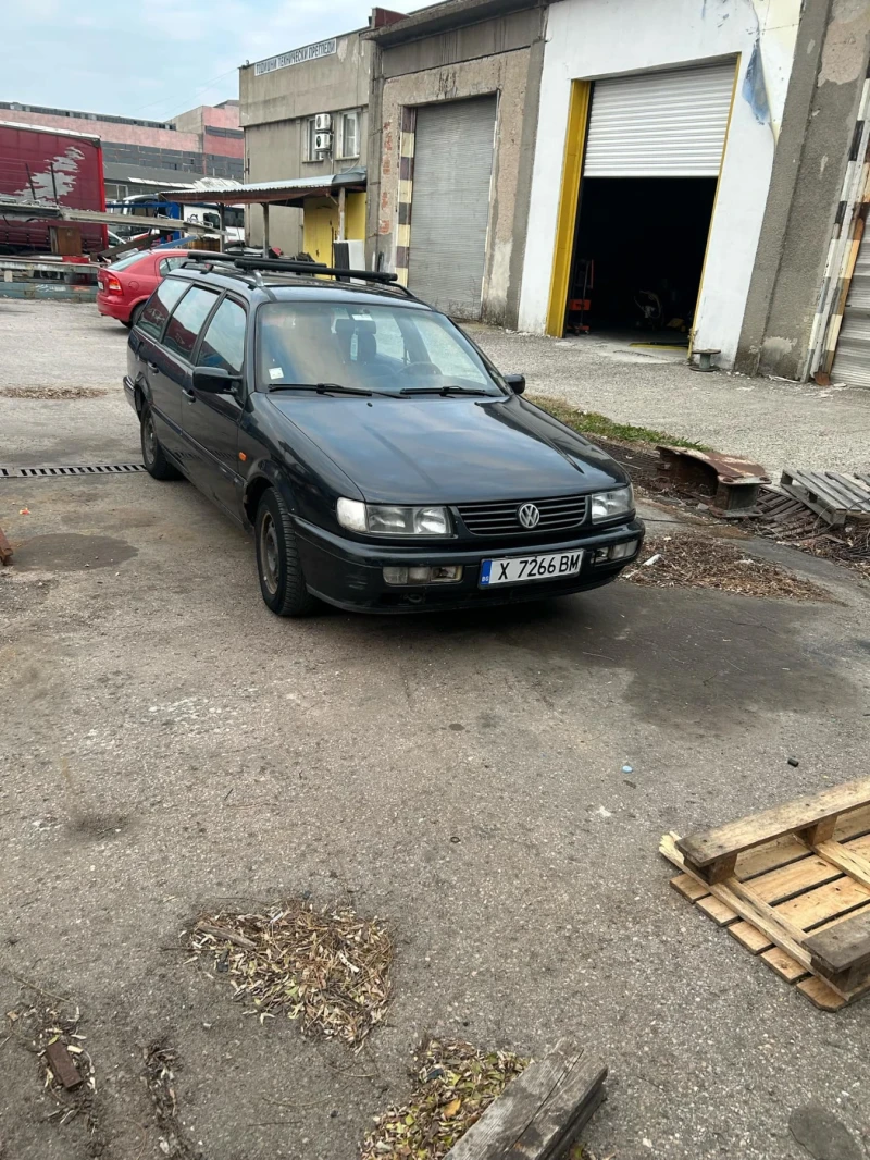 VW Passat, снимка 2 - Автомобили и джипове - 48152993