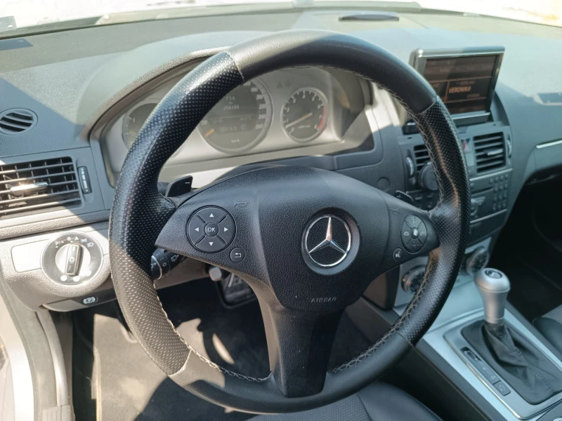 Mercedes-Benz C 350 AMG, снимка 7 - Автомобили и джипове - 49414693