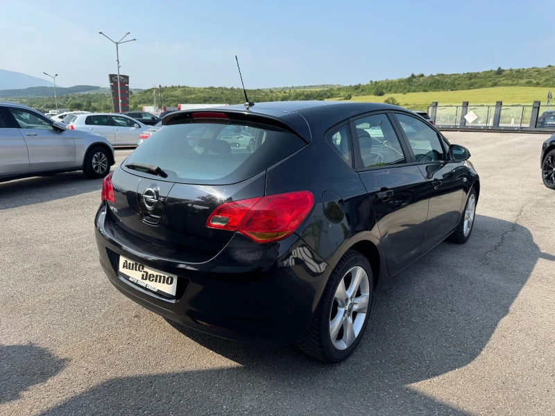 Opel Astra LPG* , снимка 4 - Автомобили и джипове - 50653330