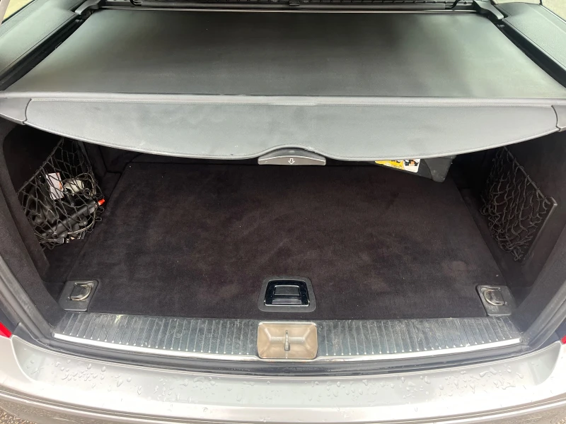 Mercedes-Benz C 220, снимка 8 - Автомобили и джипове - 52634231