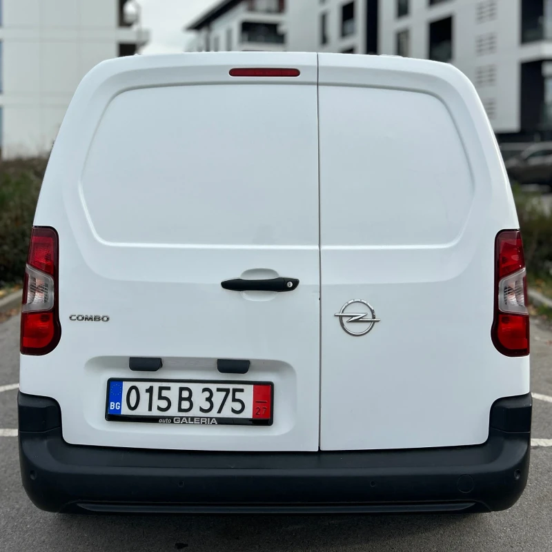 Opel Combo 1.5D Edition* Klima* Tempomat* Bluetooth* ТОВАРЕН, снимка 9 - Автомобили и джипове - 52391713