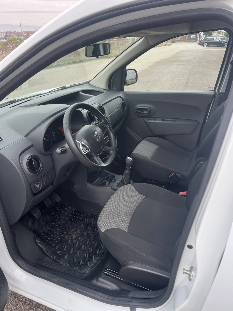 Dacia Dokker 1.3, снимка 9 - Автомобили и джипове - 52568415
