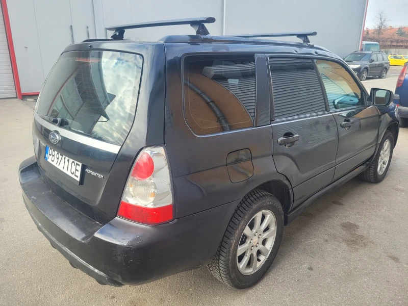 Subaru Forester, снимка 6 - Автомобили и джипове - 52866183