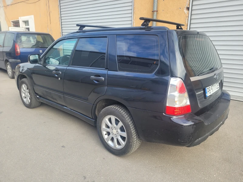 Subaru Forester, снимка 4 - Автомобили и джипове - 52866183