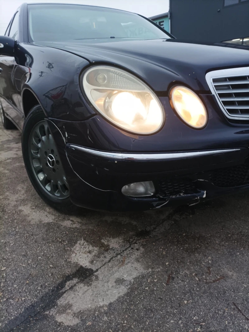 Mercedes-Benz E 270, снимка 8 - Автомобили и джипове - 53416831