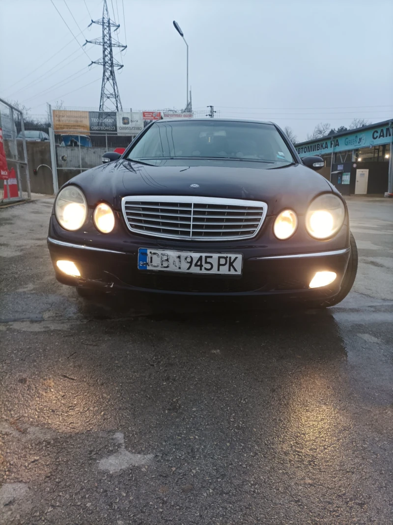 Mercedes-Benz E 270, снимка 3 - Автомобили и джипове - 53416831