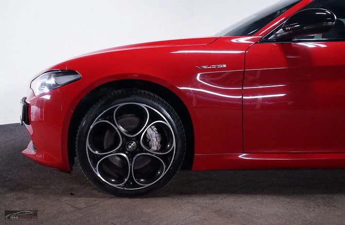 Alfa Romeo Giulia 2.0-TURBO/MEMORY/CARPLAY/ACC/105f - изображение 3