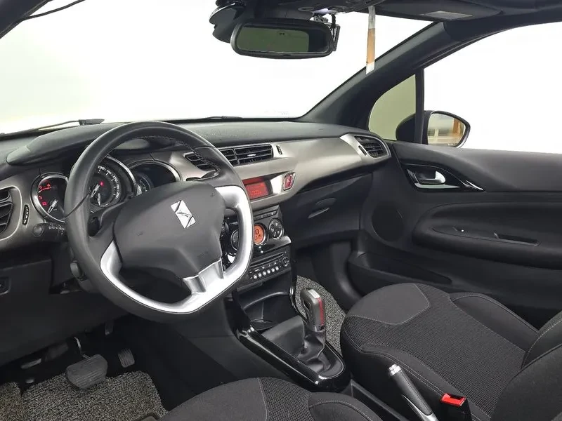 Citroen DS3 1.6 Bluehdi, снимка 7 - Автомобили и джипове - 56574622