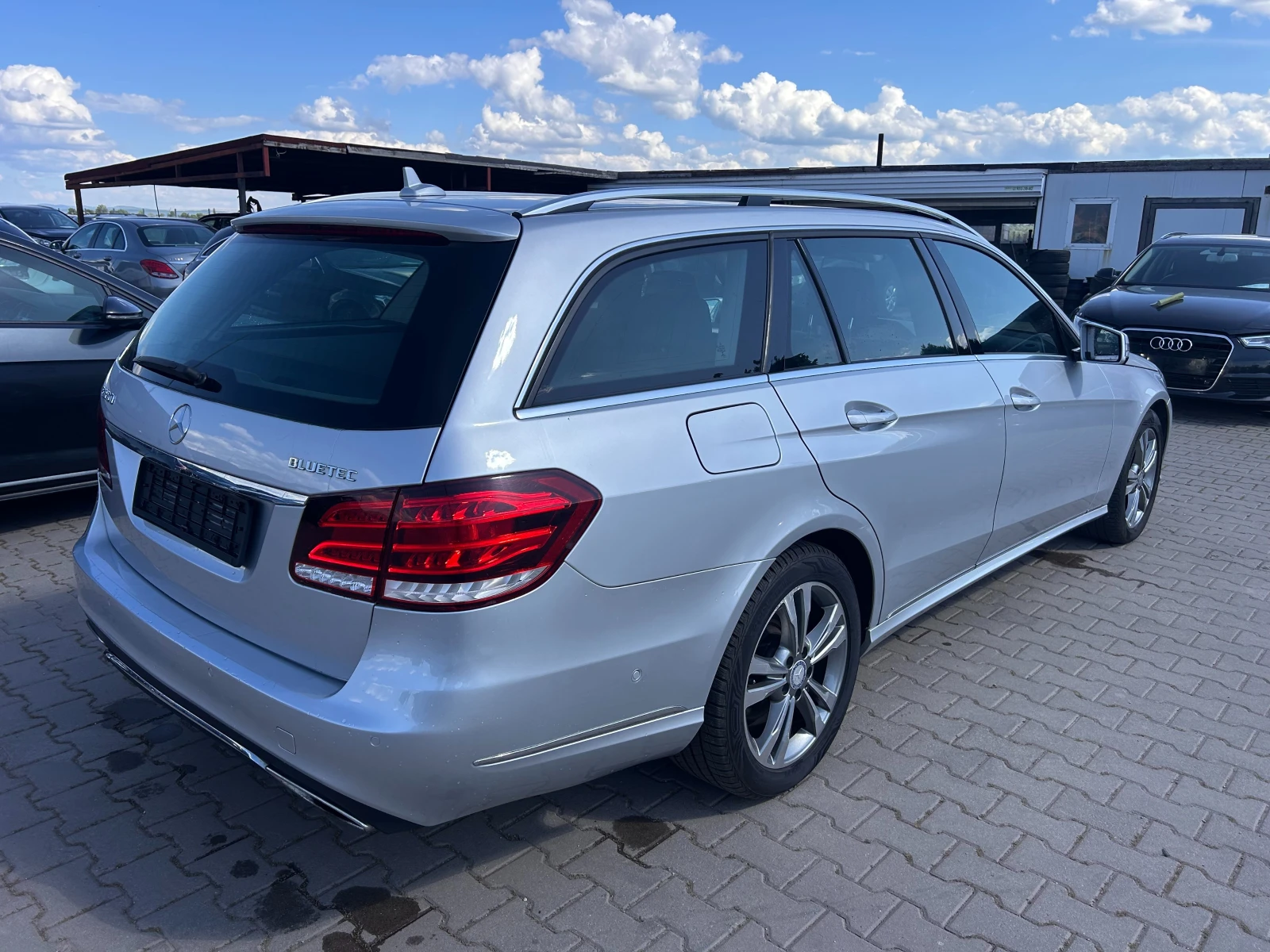 Mercedes-Benz E 350 CDI 4MATIC AVTOMAT/KOJA/NAVI EURO 6 - изображение 6