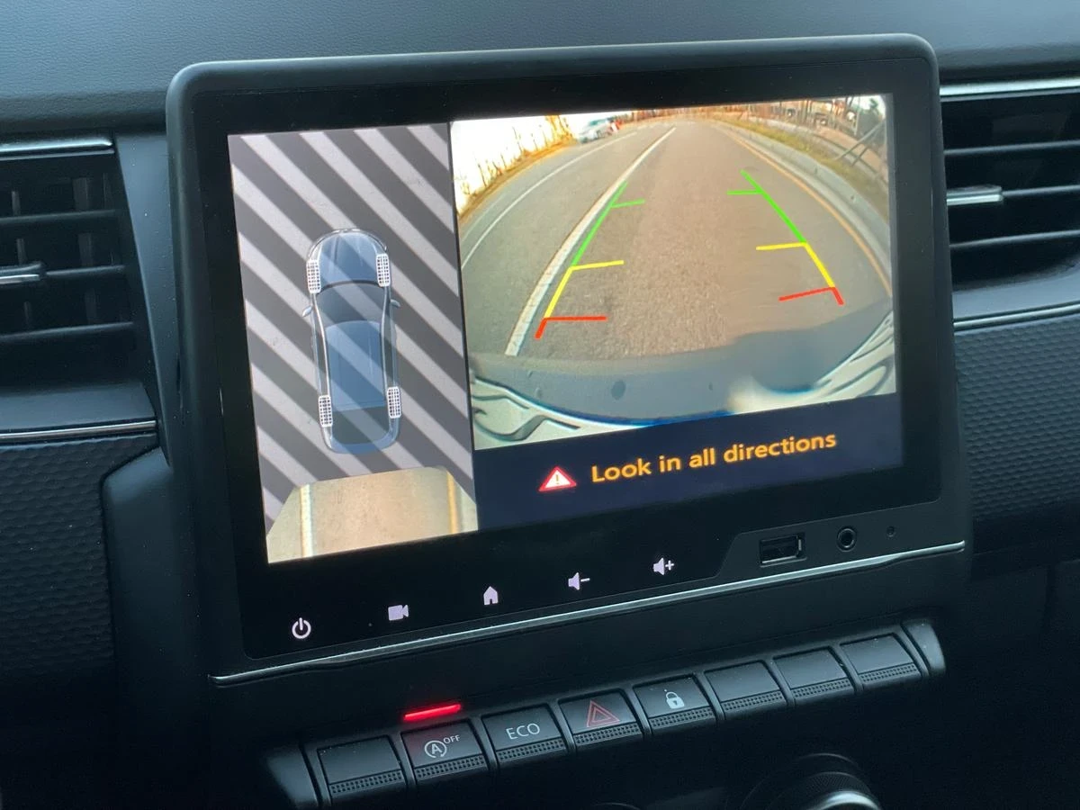 Renault Arkana 1.6i без турбо  - изображение 7