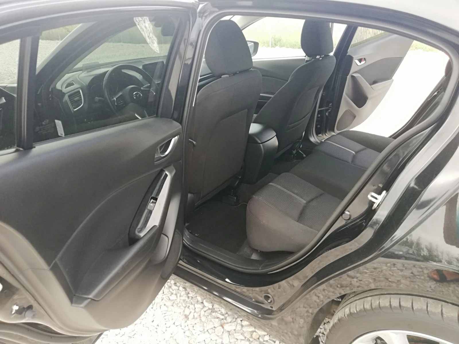 Mazda 3 2.2d kli navi hedup - изображение 10