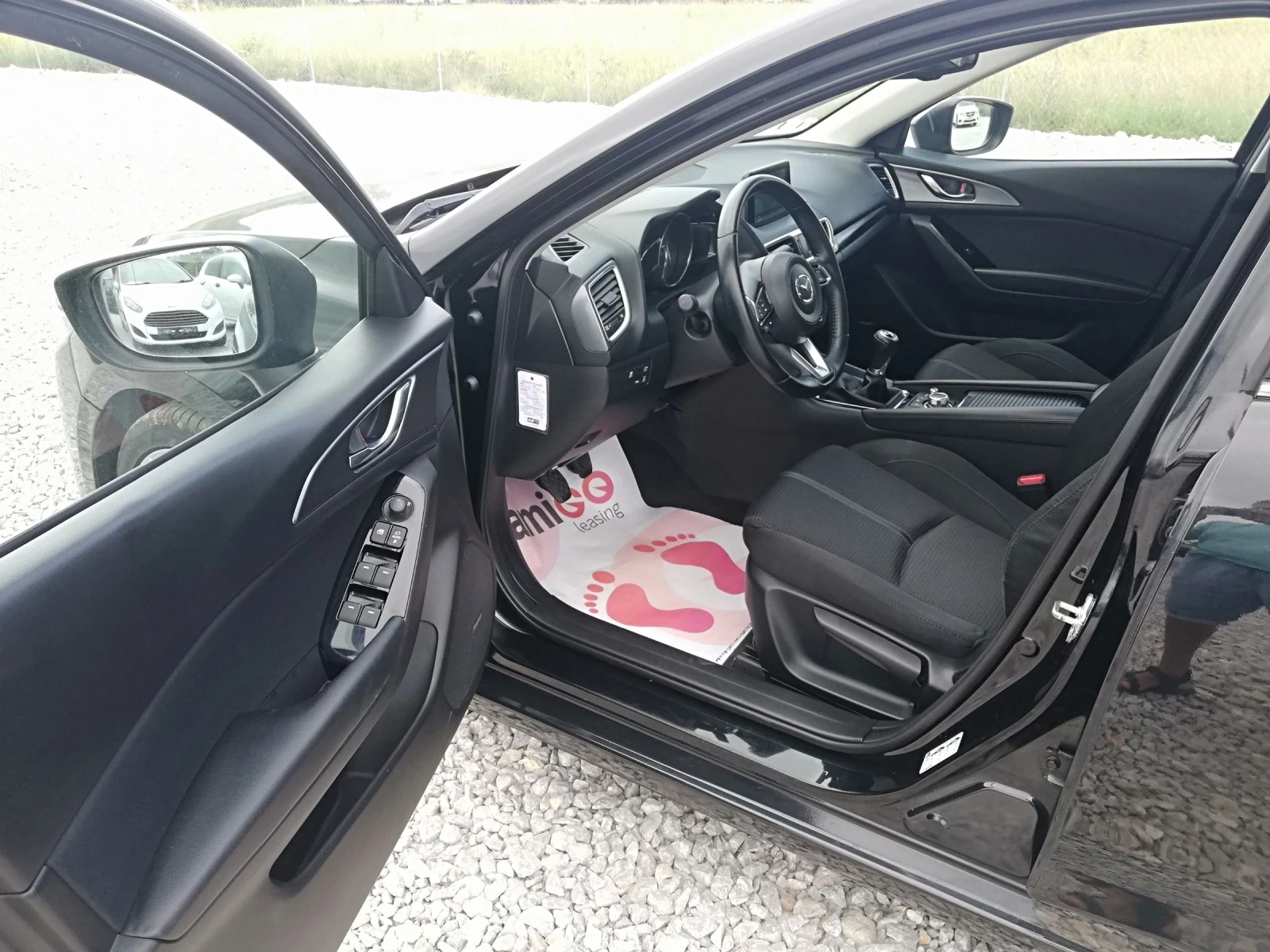 Mazda 3 2.2d kli navi hedup - изображение 9