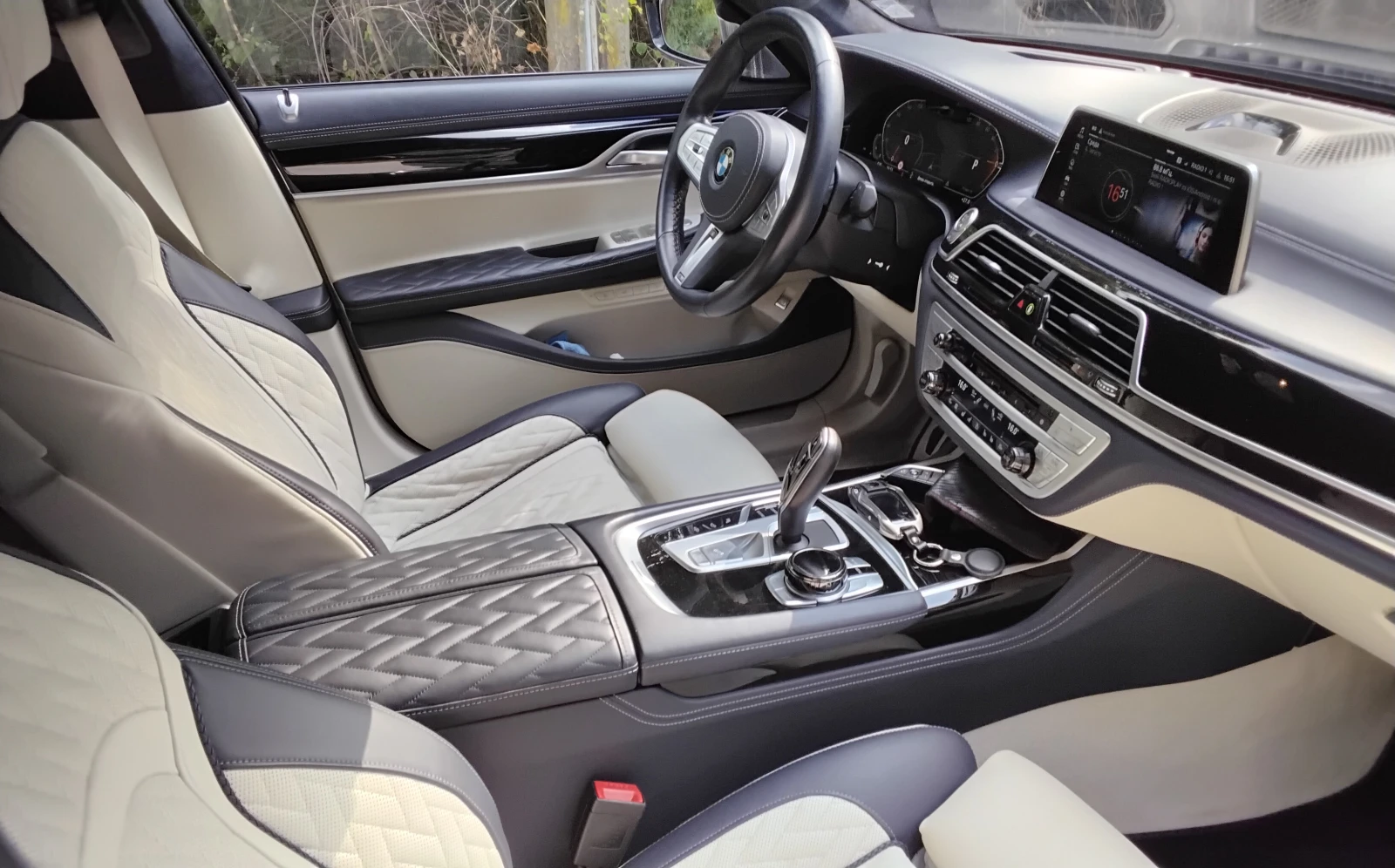 BMW 750 LI - изображение 10