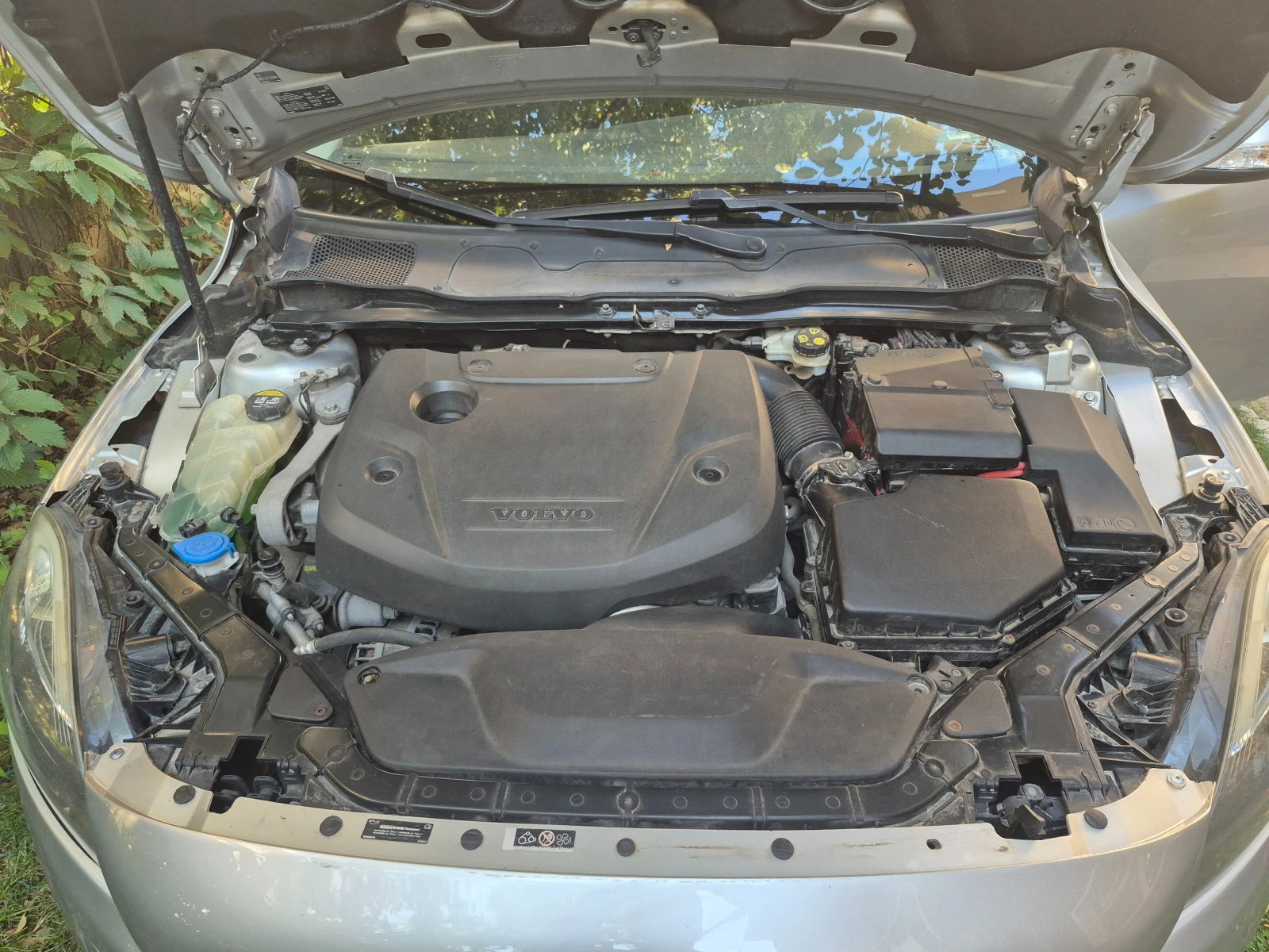 Volvo V40 2, 0 D2 120 hp - изображение 8